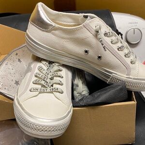 Vintage Havana White and Silver Athletic Shoes